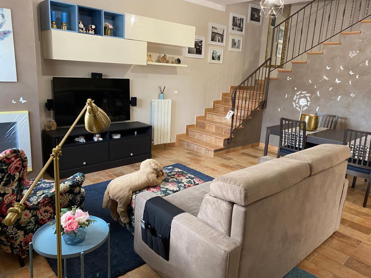Casa Vacanze Boutique House Casa Mimo San Demetrio ne' Vestini エクステリア 写真