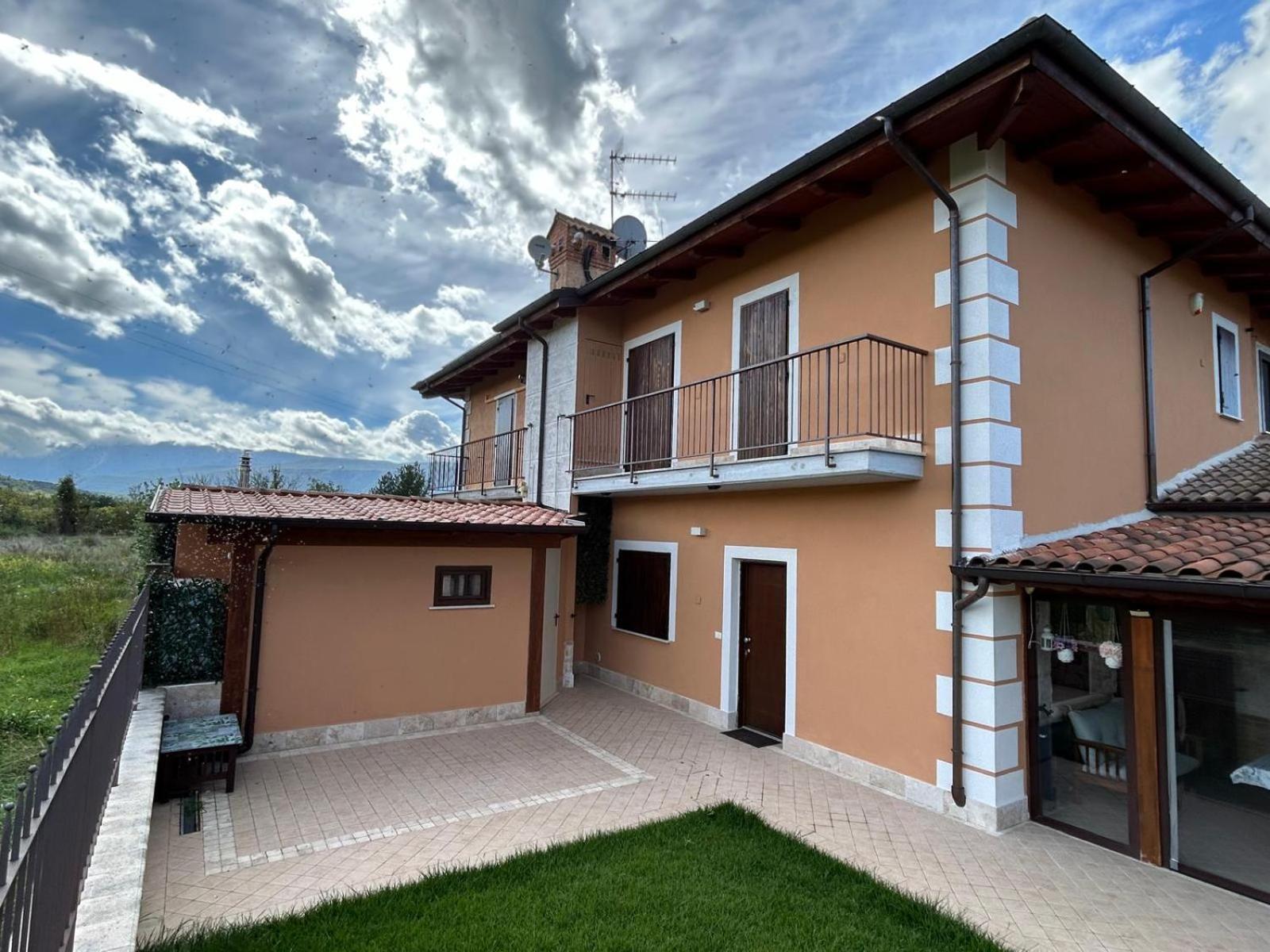 Casa Vacanze Boutique House Casa Mimo San Demetrio ne' Vestini エクステリア 写真